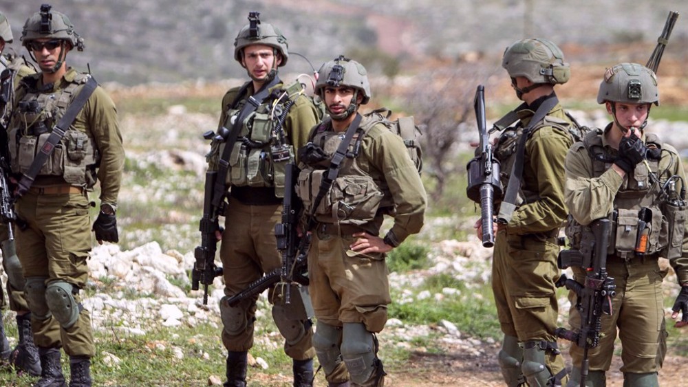 Pengadilan Israel Hukum Ringan Sekelompok Tentara Yang Merampok Dan Menyiksa Warga Palestina